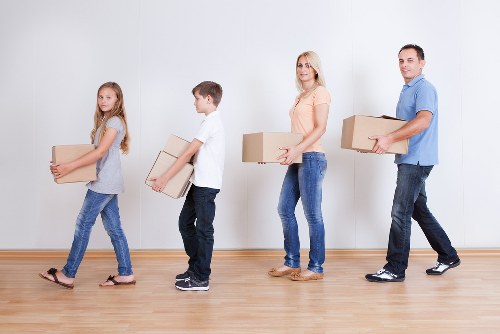 Commercial removal van service for office relocation in France